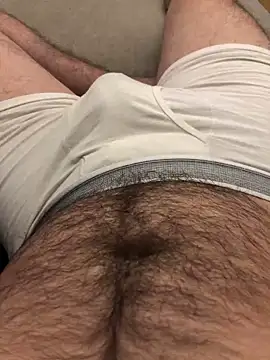 Snapshot of 22TT2295 chatting on January 5, 4:04 am 22TT2295 online show from January 5, 4:04 am