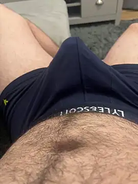 Snapshot of 22TT2295 chatting on November 6, 4:57 am 22TT2295 online show from November 6, 4:57 am