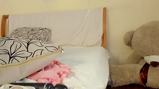 Maekko online show from January 5, 9:15 am