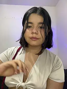 pretty angela1 online show from December 24, 12:22 pm