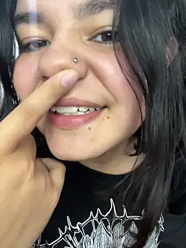 pretty angela1 online show from January 1, 5:44 pm