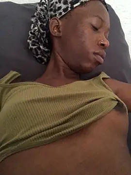 xxSexyTalia28 online show from January 8, 7:24 am