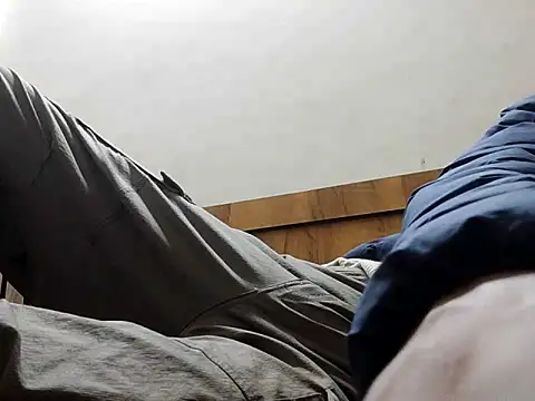 Snapshot of iamharryy chatting on November 12, 5:24 pm iamharryy online show from November 12, 5:24 pm