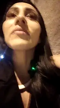 Isabellitasexi38 online show from February 2, 3:54 am