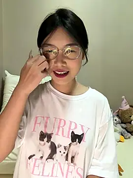 Snapshot of berberson chatting on October 22, 1:22 pm berberson online show from October 22, 1:22 pm