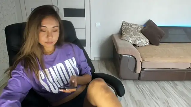 karishee online show from September 24, 7:06 pm