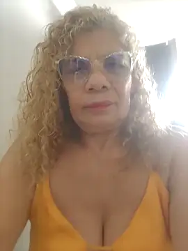 Snapshot of indiraa-channell chatting on January 29, 5:13 pm indiraa-channell online show from January 29, 5:13 pm