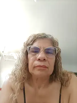 Snapshot of indiraa-channell chatting on February 17, 6:15 pm indiraa-channell online show from February 17, 6:15 pm