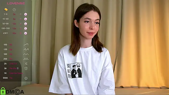 Snapshot of LittleOriana chatting on February 27, 2:21 am LittleOriana online show from February 27, 2:21 am