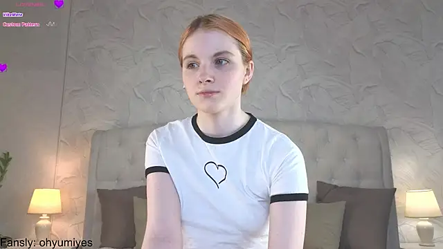 Snapshot of OhYumiYes chatting on February 12, 9:22 pm OhYumiYes online show from February 12, 9:22 pm