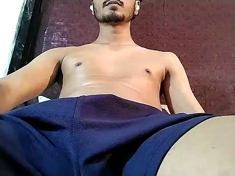 Ultimate cHappiE online show from November 13, 5:50 am