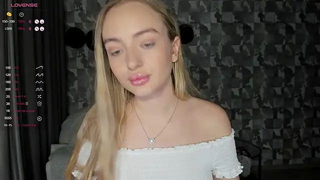 Snapshot of A_delina chatting on November 1, 1:57 pm A delina online show from November 1, 1:57 pm