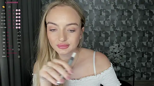 Snapshot of A_delina chatting on November 21, 1:54 pm A delina online show from November 21, 1:54 pm