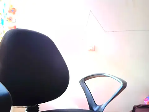 roseofvenom online show from February 26, 9:32 am