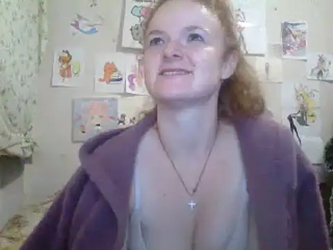 Snapshot of Rae_Jeannie chatting on January 6, 6:41 pm Rae Jeannie online show from January 6, 6:41 pm