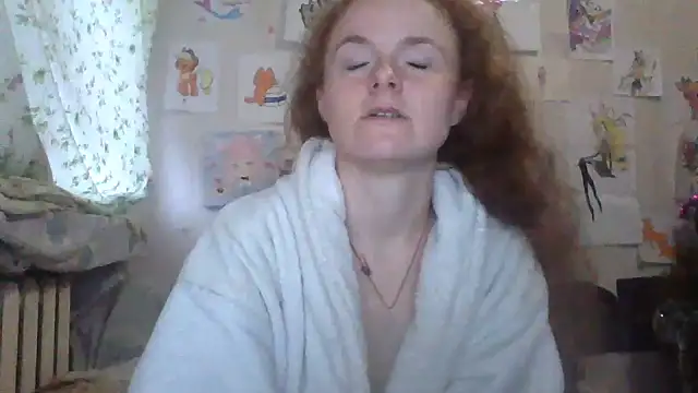 Snapshot of Rae_Jeannie chatting on January 20, 12:49 pm Rae Jeannie online show from January 20, 12:49 pm