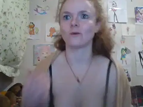 Snapshot of Rae_Jeannie chatting on February 8, 6:44 pm Rae Jeannie online show from February 8, 6:44 pm