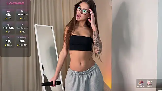 Carolyn Smith online show from January 26, 7:09 pm