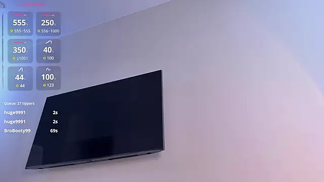 Carolyn Smith online show from March 13, 4:38 am