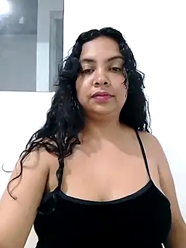 Snapshot of Brendabluee chatting on March 21, 12:29 am Brendabluee online show from March 21, 12:29 am