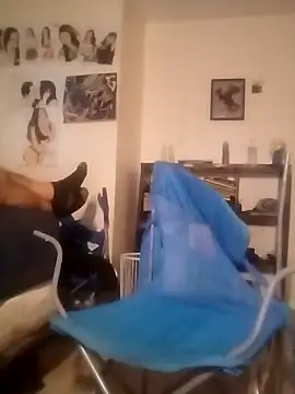 k1oudE online show from November 6, 3:57 pm