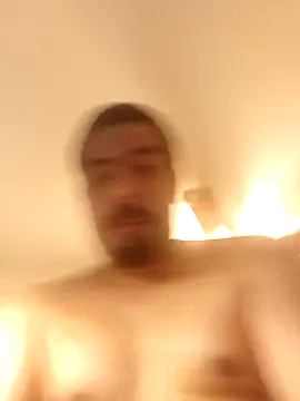 k1oudE online show from November 17, 5:02 am