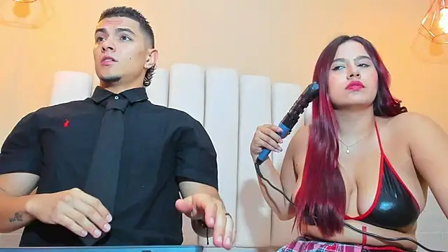 DAVID VICTORIAA online show from February 6, 1:10 pm