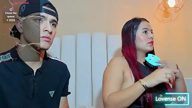 DAVID VICTORIAA online show from February 11, 1:09 pm