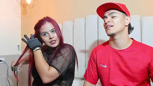 DAVID VICTORIAA online show from March 15, 1:07 pm