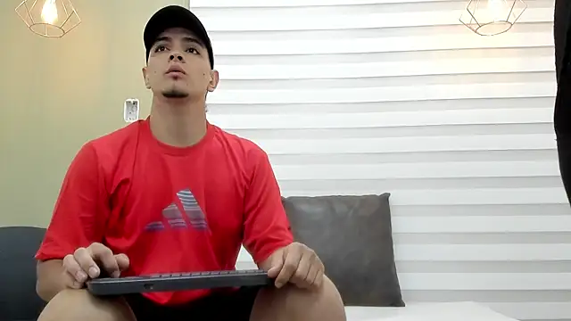 DAVID VICTORIAA online show from September 9, 1:10 pm