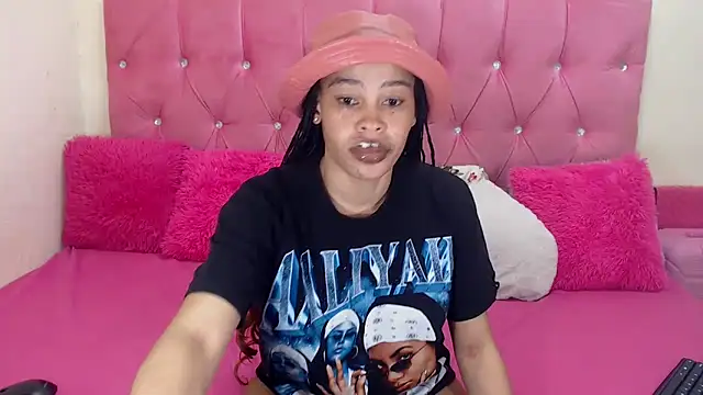 naughtiest baddy online show from September 19, 4:29 pm