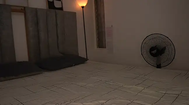 Snapshot of womantall99 chatting on December 30, 10:10 am womantall99 online show from December 30, 10:10 am