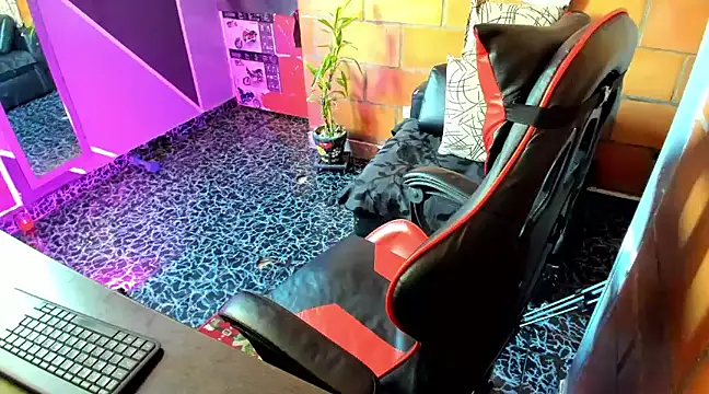 Adam Valenciia online show from January 20, 2:03 pm