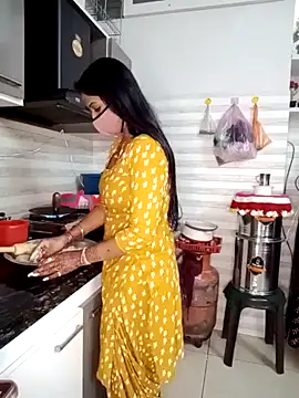 Best-Couple online show from February 4, 7:18 am