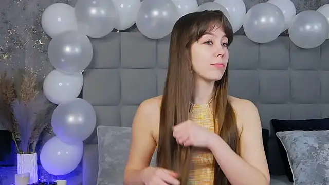 TheEmma online show from February 10, 7:58 am