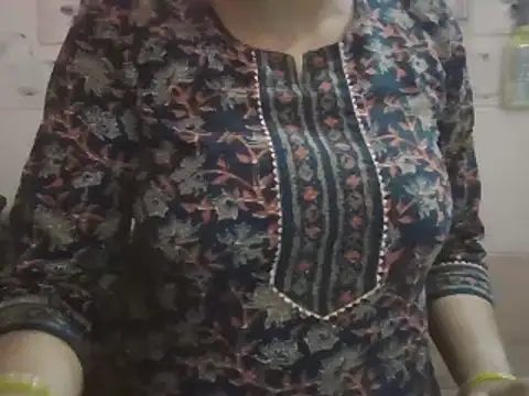 Hot-shanvi online show from March 23, 3:32 am