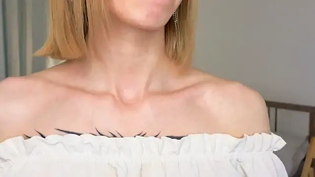 DaisyHearl online show from December 31, 8:37 am