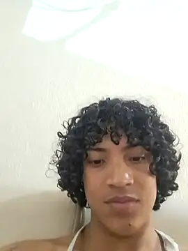 Snapshot of -Damian_Caliente- chatting on January 10, 1:21 am -Damian Caliente- online show from January 10, 1:21 am