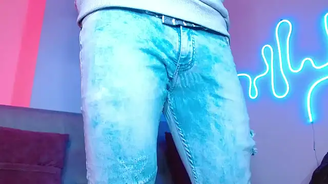 Joylopez fit online show from February 23, 1:42 pm