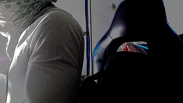 dominatingblacklove online show from September 29, 12:05 am