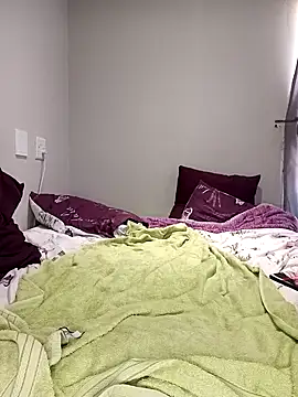 Thando04 online show from January 20, 12:18 pm