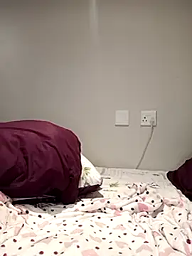 Thando04 online show from January 25, 2:47 pm