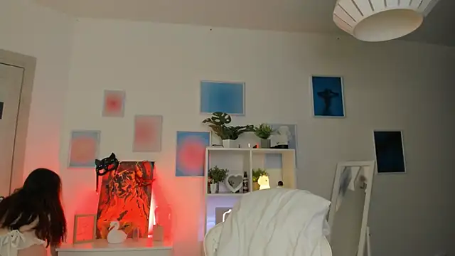 MiaVixxen online show from October 25, 4:42 am