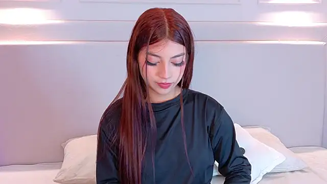 NickyBelmonth online show from March 11, 11:55 am