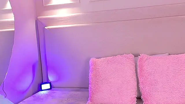 NickyBelmonth online show from September 11, 12:05 pm