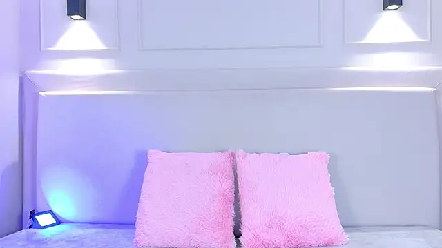 NickyBelmonth online show from September 17, 11:34 am