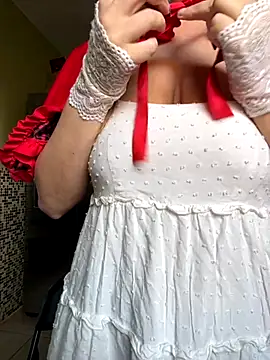 thigh hi online show from October 31, 4:08 pm