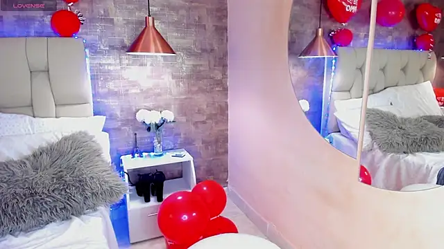 Scarlet lace online show from February 15, 10:31 pm