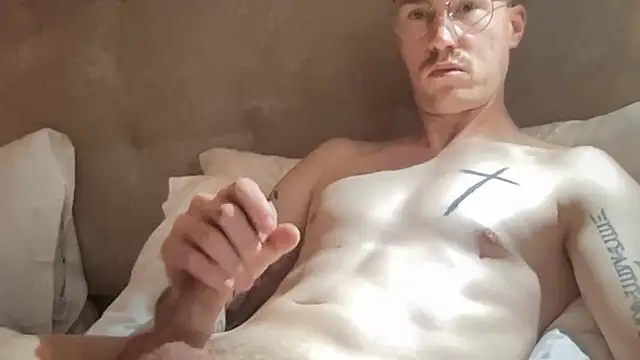 Snapshot of long_1313 chatting on October 11, 9:08 am long 1313 online show from October 11, 9:08 am