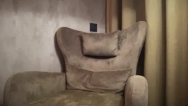 Snapshot of long_1313 chatting on October 16, 9:21 am long 1313 online show from October 16, 9:21 am